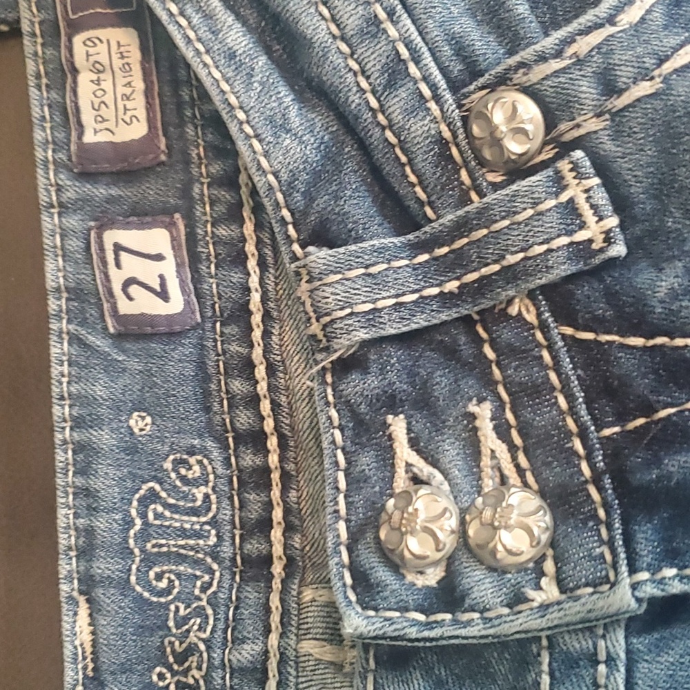 Miss Me Jeans - Picture 2 of 9